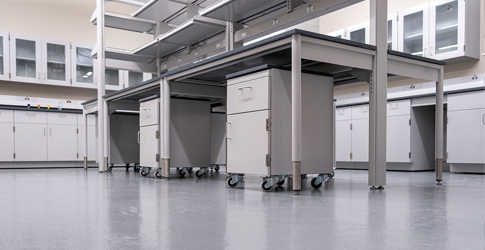 industrial epoxy flooring in laboratory